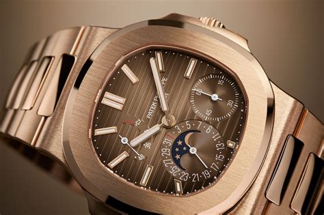 patek philippe nautilus gold kautschuk|patek philippe nautilus gold price.